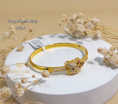 Vòng Vàng Cho Bé Nhỏ – Quà Tặng Yêu Thương Từ Tiệm Vàng Hạnh Giác Vòng Vàng Cho Bé Nhỏ – Quà Tặng Yêu Thương Từ Tiệm Vàng Hạnh Giác